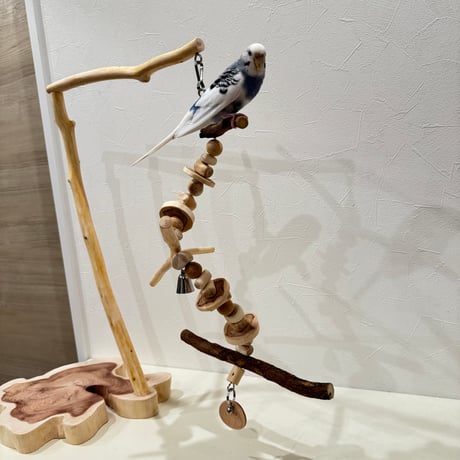 国産ウッドビーズのおでんくん① ステンレスベル付き　【インコ・小鳥のおもちゃ　自然木の止まり木】
