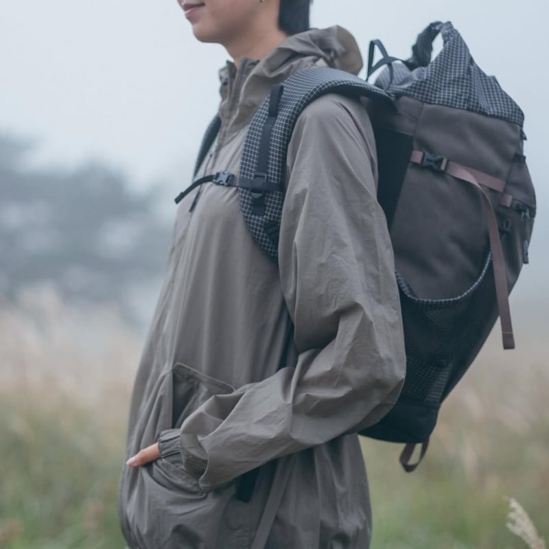 ジャケット・アウター RawLow Mountain Works - Drizzler Hoodie RAWLOW MOUNTAIN WORKS / DRIZZLER HOODIE | st. valley house