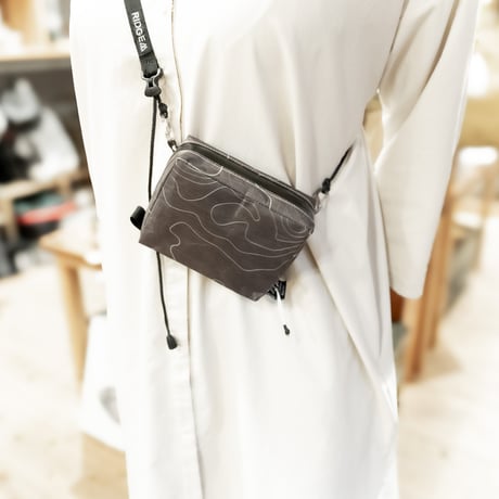 =Perm And Baton × MOUNTAIN JAM＝ TrailSnap Mini（Compact Digital Camera Case）