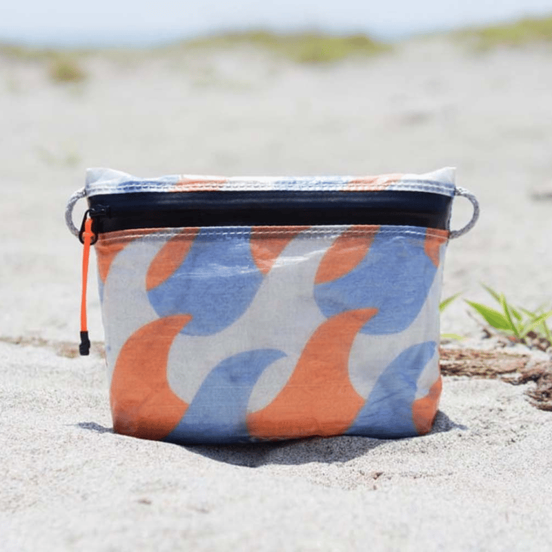 perm and baton】Mini Pouch | MOUNTAIN JAM