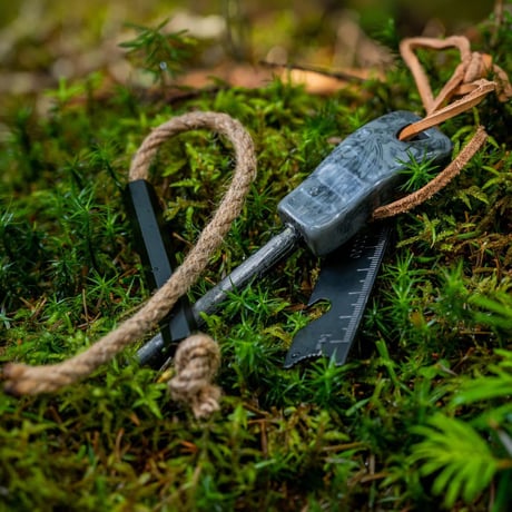 【SOIL minimal.】 DEFY Fire Steel｜過酷な環境でも頼れる火起こしツール