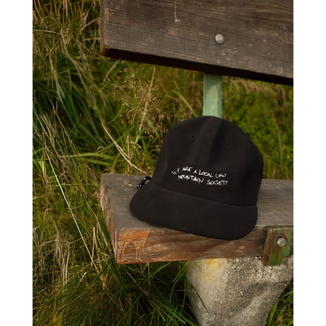 6-Panel Tricot Corduroy Cap MODEL: We are a local low mountain society