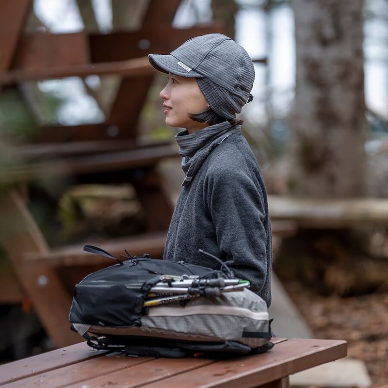 UNISEX One  リッジマウンテンギア グリッド メリノ イヤーマフ キャップ Grid Merino Earmuff Cap メリノウール RIDGE MOUNTAIN GEAR チャコール系