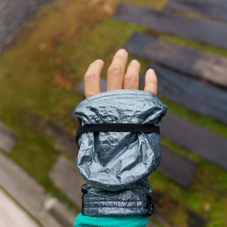 【STATIC】　ADRIFT DYNEEMA MITTEN  │　アドリフト　ダイニーマミトン