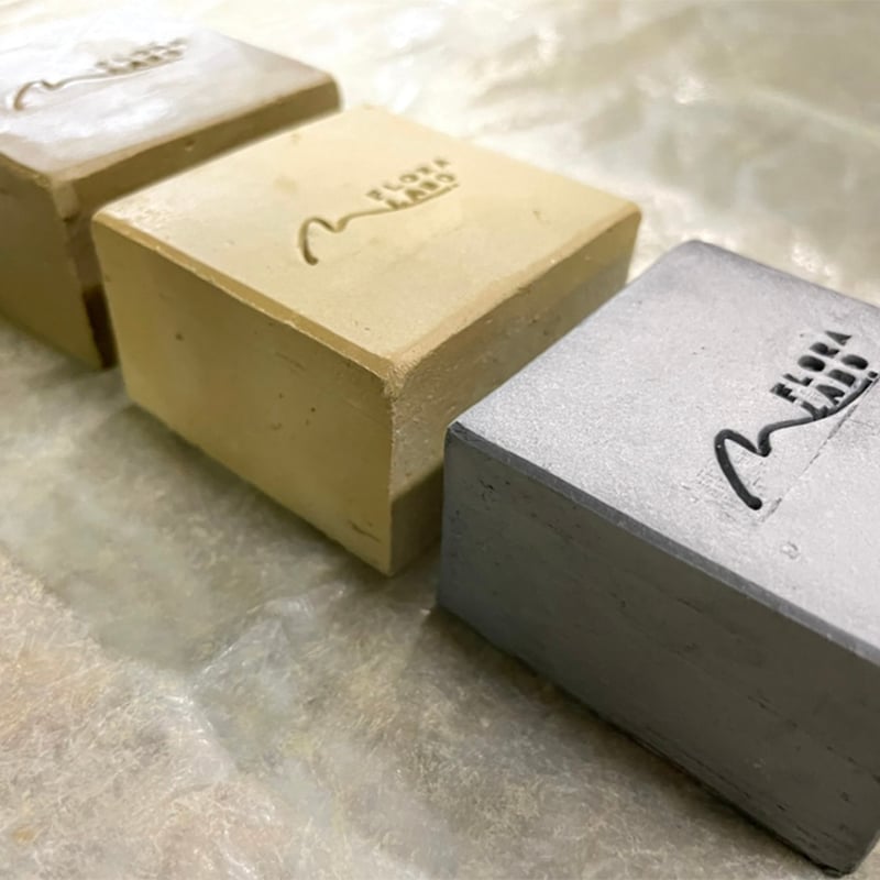 アロマストーン（菊間瓦＆久万高原町産ヒノキプレート）／FLORA LABO