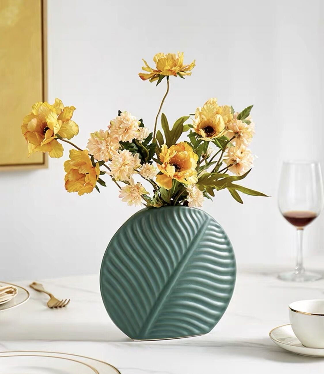 花と葉のデザイン 花瓶 花と葉のデザイン 花瓶 葉のテクスチャ花瓶 Sサイズ WH | Mulan Magnolia