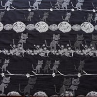 【定番】刺繍テキスタイル★ 草花クロッチ　黒地（50cm x 生地巾107cm）