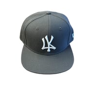 6PANEL CAP TYPE-1(チャコール) (つば裏グレー）