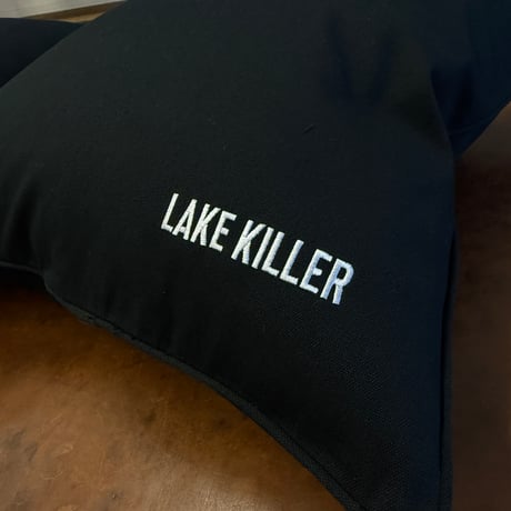 LOGO CUSHION(ブラック)