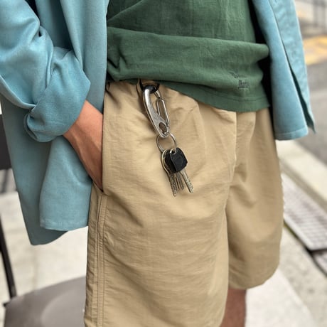NYLON SHORTS(BEIGE）