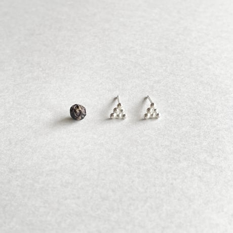 銀の粒ピアス 925silver