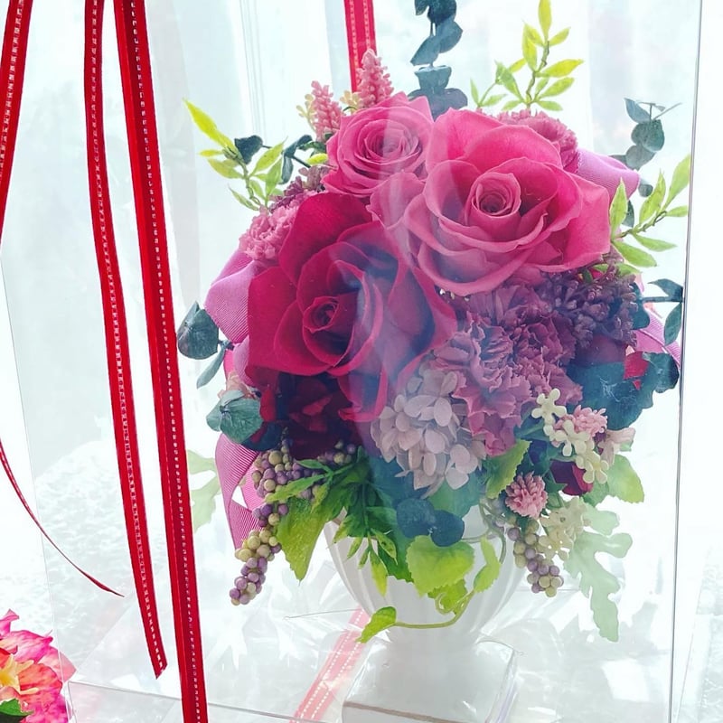 青リンゴが爽やかグリーンのポットアレンジメント | お花の