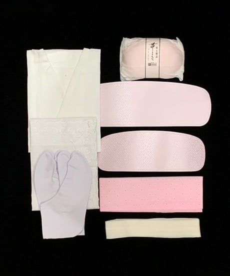 付下げ 作家物 暈し染に押し箔 着物 正絹 紋なし 袷 著 付下げ 作家物 暈し染に押し箔 着物 正絹 紋なし 袷 著