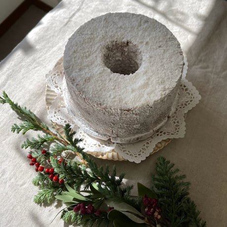 クリスマス限定シュトーレンシフォン２０ｃｍホール(12月23又は24日到着)