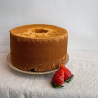 いちごシフォンホール　(１７ｃｍ/２０ｃｍ)