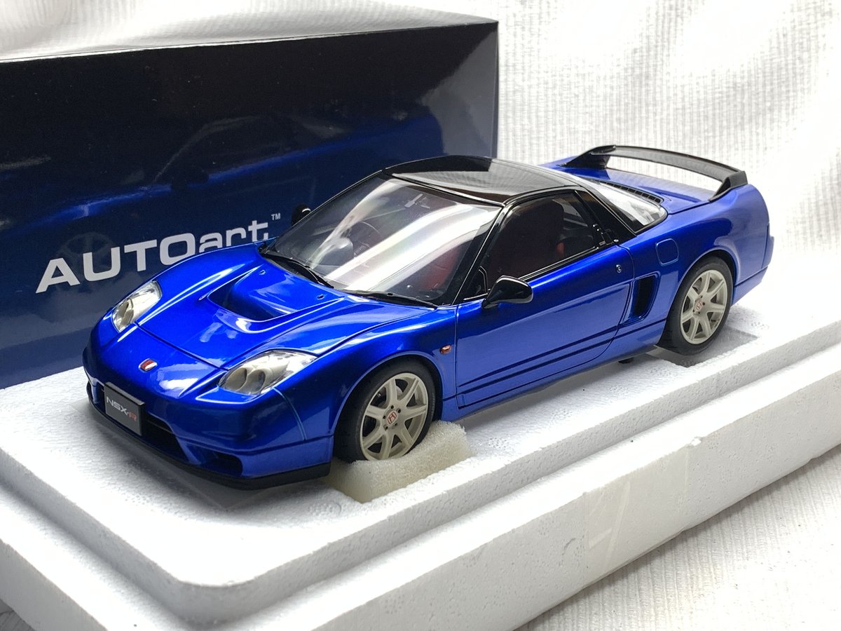 新品未展示 AUTOart 1/18 ホンダ NSX-R NA2（ロングビーチブルー