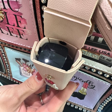 nicolelee キーチェーン付きリップチャーム