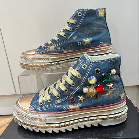 Vintageデニム スタッズ付きハイカットスニーカー（BLUE）