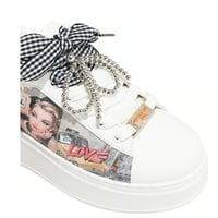 【数量限定】nicolelee ファッション レースアップスニーカー★軽量★