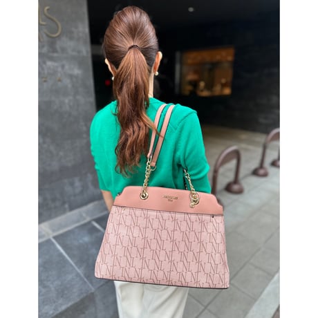 【数量限定】 nicolelee シグネチャーチェーントート★A4対応★