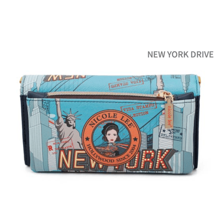 ジップポーチ付き長財布