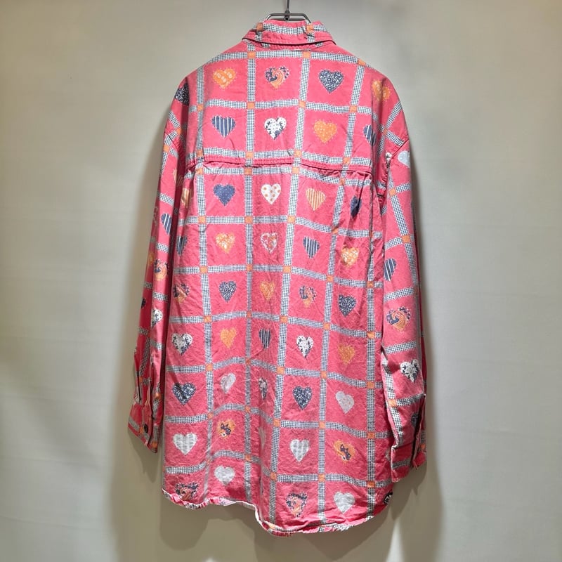y♡ページ ラブリーピンクのハート柄シャツ IGT3757 | 古着屋mumu