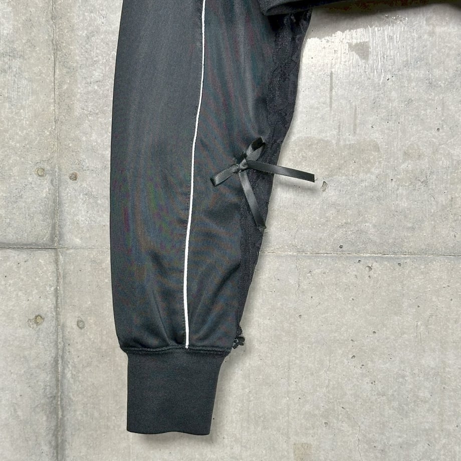 6916d152e99ff9310ab989cd