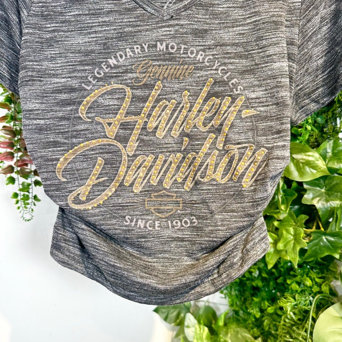 きらきらロゴのハーレーリメイクサイドギャザーTシャツ IGB1202 | 古着