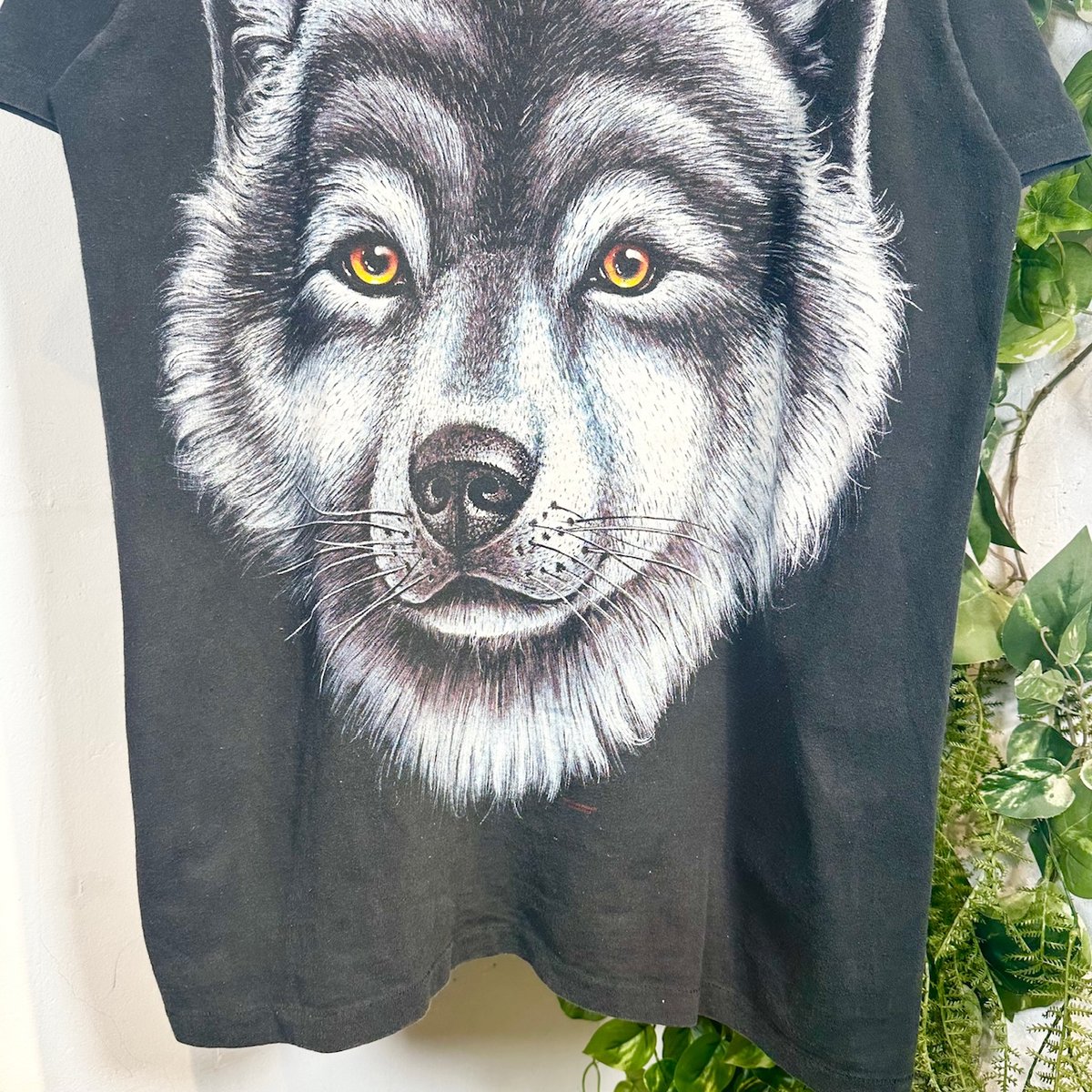 瞳うるうるオオカミTシャツ IGB1051 | 古着屋mumu