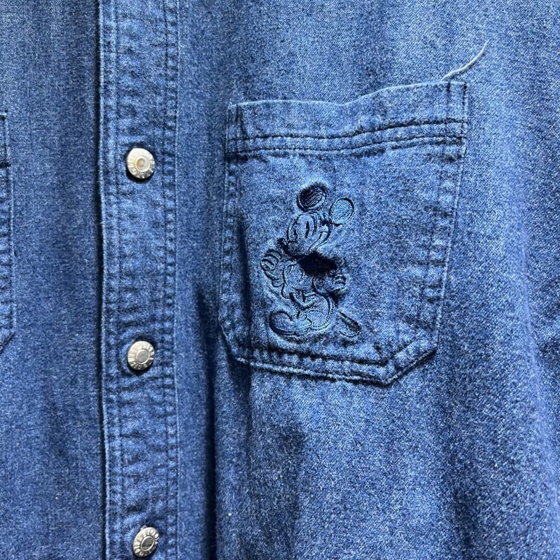 ミッキー刺繍のデニムシャツ IGT3691 | 古着屋mumu