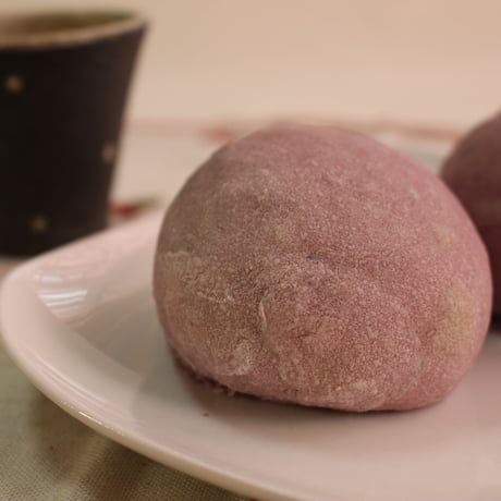 むらさきいもパン