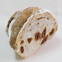 いちじくとくるみのパン1/2