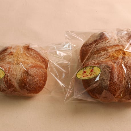全粒粉パン（大）