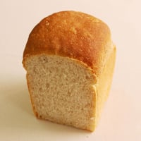 全粒粉食パン1/2