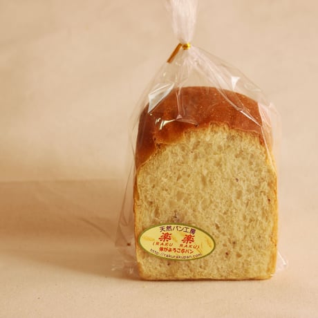さつまいも食パン1/2