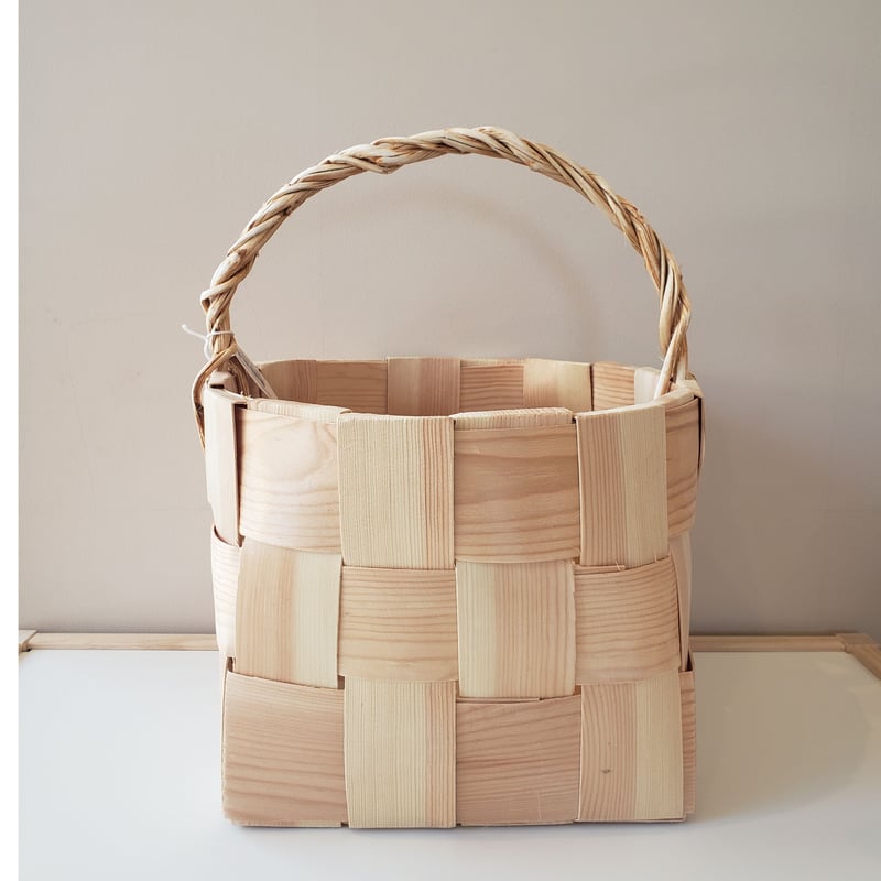 パイン材の北欧かご M | CALLISTEMON パイン材の北欧かご M | CALLISTEMON