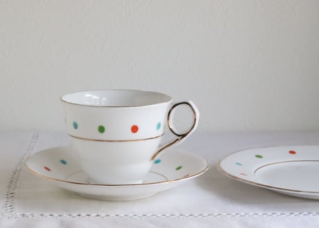 ロイヤルスタフォード　トリオ