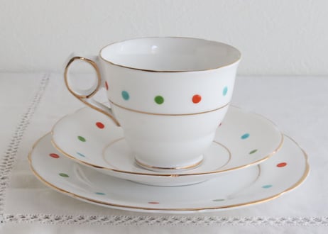 ロイヤルスタフォード　トリオ