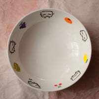 手描きサラダボウル：とびあがるはんずぼん