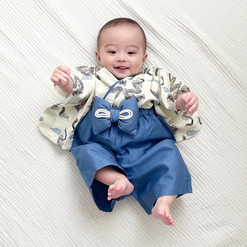 ベビー袴ハンドメイド　袴70〜80 ベビー袴 花柄刺繍ピンク× アイボリー 70/80 | KANA KANA baby&kids