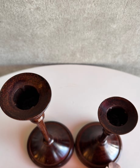 Anne candle stand