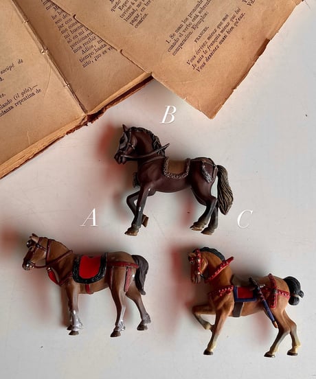 【スペイン蚤の市】miniature horse objet  年代不明