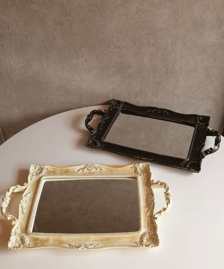 handle mirror tray