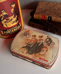 【スペイン蚤の市】 vintage candy can  1950〜70年もの