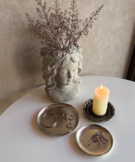 silver round tray🇮🇳  S