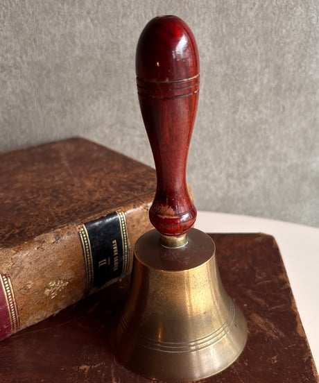 【スペイン蚤の市】 真鍮製 vintage bell  1950年もの
