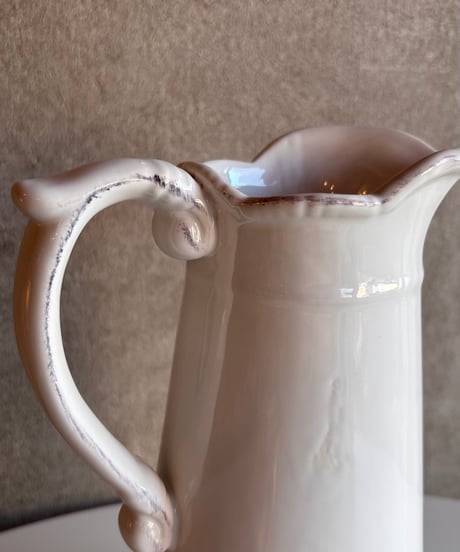 whitelily flower vase