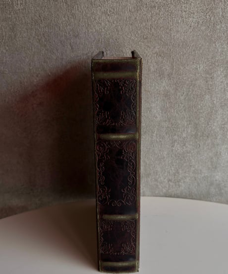 interior book box