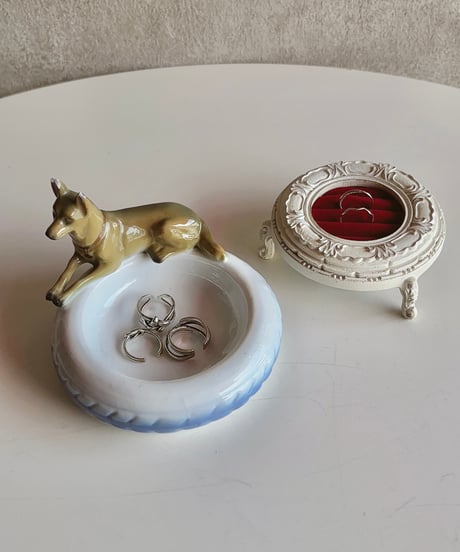 【フランス蚤の市】 dog vintage tray   1950年もの
