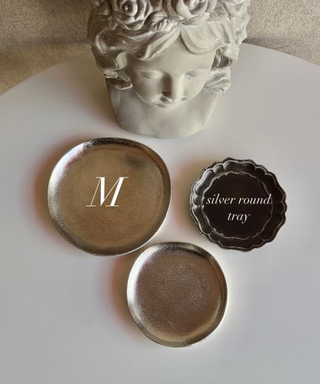 silver round tray🇮🇳  M